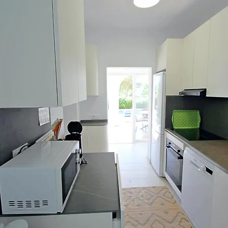 Mimosa - Pretty With Private Pool In Villa